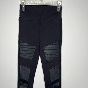 Alo Women’s Size Small Black Leggings